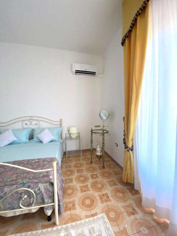 SantʼAntìoco Le Fresie B&B المظهر الخارجي الصورة