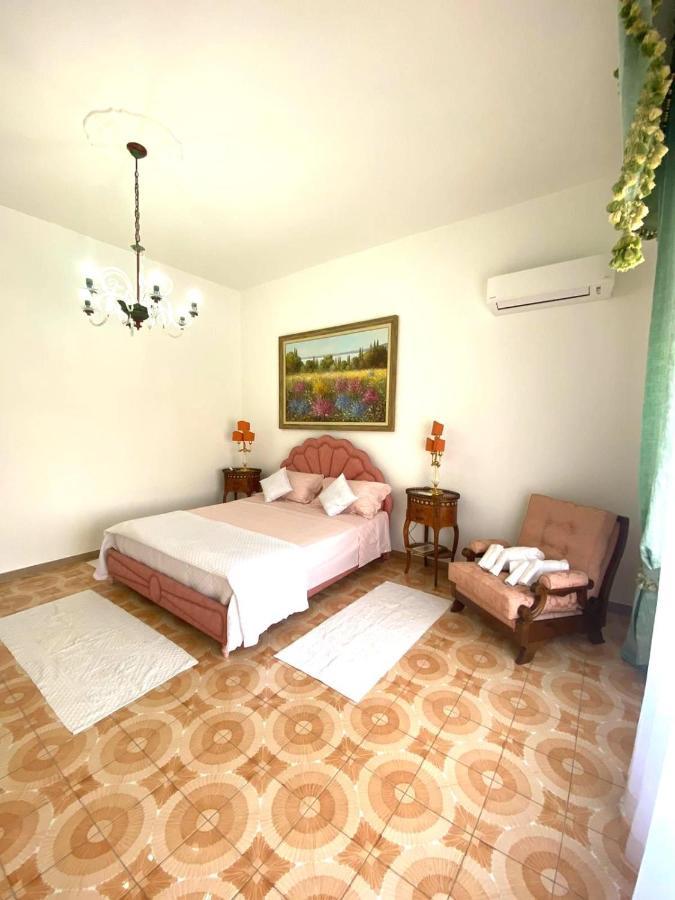 SantʼAntìoco Le Fresie B&B المظهر الخارجي الصورة